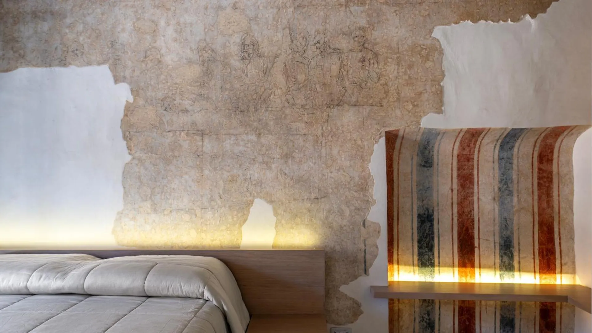 Luxury Apartment On Piazza Erbe Verona Italy